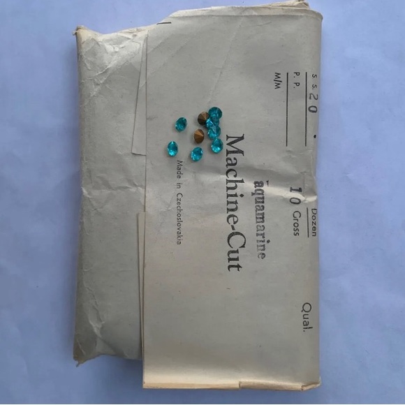 10 GROSS full pack SS 20 VINTAGE MACHINE CUT CHATON AQUAMARINE Czech - Picture 6 of 6